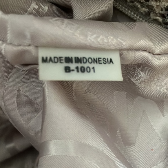 Michael Kors purse - Picture 6 of 7